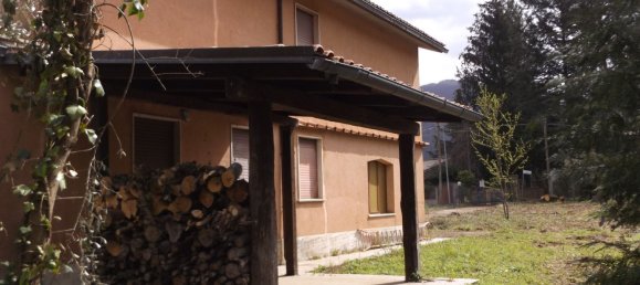 Вилла с 9 комнатами в Рокка ди Ботте, Италия № 121937 3