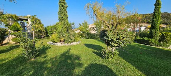 5 bedrooms Villa in Chalkidiki, Greece No. 1835 8
