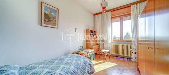 4 rooms Villa in Castano Primo, Italy No. 287710 10