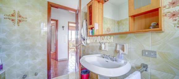 4 rooms Villa in Castano Primo, Italy No. 287710 19
