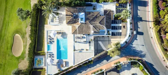 7 Schlafzimmer Villa in Marbella, Spain, Nr. 93215 40