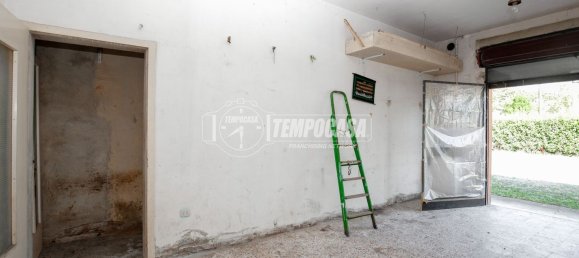 4 bedrooms Duplex in Crevalcore, Italy No. 347493 16