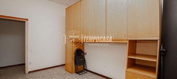 4 bedrooms Duplex in Crevalcore, Italy No. 347493 7