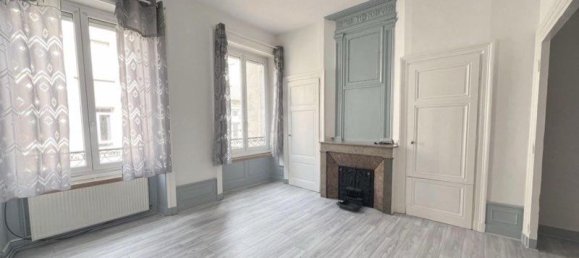 3 Schlafzimmer Wohnung in Saint-Etienne, France, Nr. 343801 2