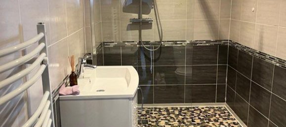 3 Schlafzimmer Wohnung in Saint-Etienne, France, Nr. 343801 3