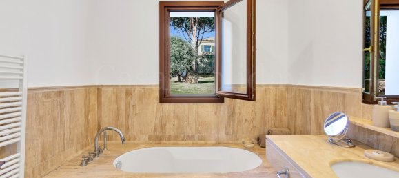 5 bedrooms Villa in Cadiz, Spain No. 25931 34