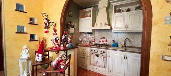 4 bedrooms Apartment in Vetralla, Italy No. 331843 8