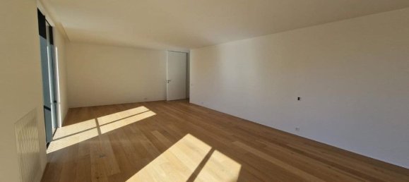 3 bedrooms Duplex in Porto, Portugal No. 44409 10