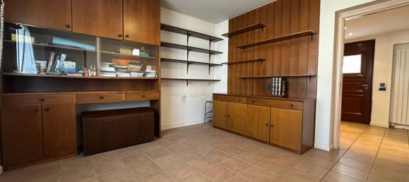 Вилла с 6 спальнями в Парабьяго, Италия № 362269 17