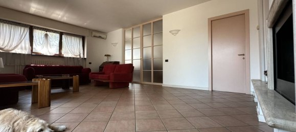 Вилла с 6 спальнями в Парабьяго, Италия № 362269 18