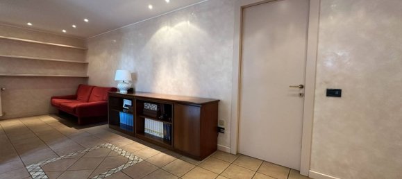 Вилла с 6 спальнями в Парабьяго, Италия № 362269 6