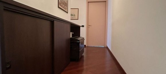 Вилла с 6 спальнями в Парабьяго, Италия № 362269 34