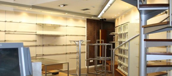 42m² Commercial property in A Coruna, Spain No. 49056 20