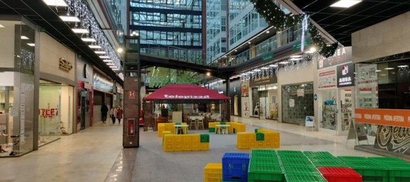 42m² Commercial property in A Coruna, Spain No. 49056 7