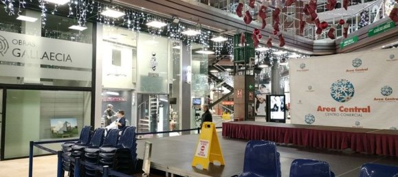 42m² Commercial property in A Coruna, Spain No. 49056 23