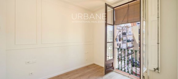Apartamento de 2 dormitorios en Eixample, Spain No. 87408 16