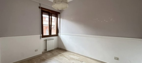 2 bedrooms Apartment in Rome, Italy No. 329372 26