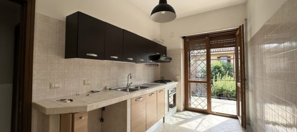 2 bedrooms Apartment in Rome, Italy No. 329372 18