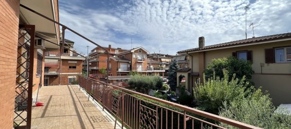 2 bedrooms Apartment in Rome, Italy No. 329372 17