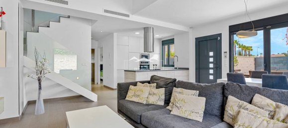 3 Schlafzimmer Haus in Ciudad Quesada, Spain, Nr. 169936 3