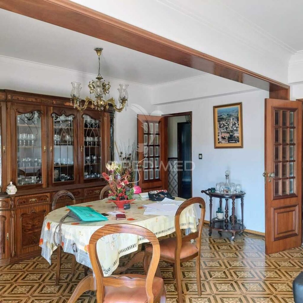 3 bedrooms House in Corroios, Portugal No. 271028