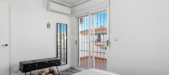 Casa de 3 dormitorios en Alicante, Spain No. 142870 30