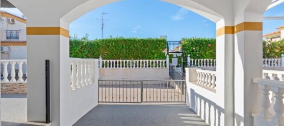 Casa de 3 dormitorios en Alicante, Spain No. 142870 52