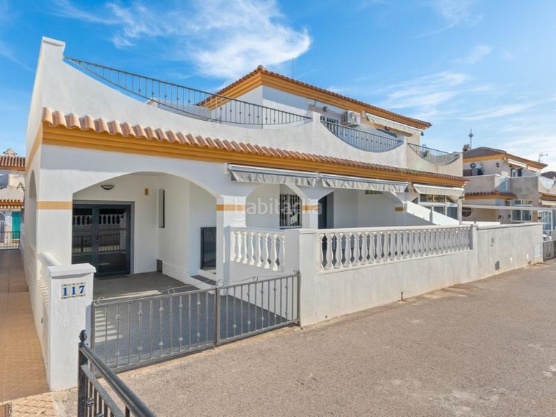 Casa de 3 dormitorios en Alicante, Spain No. 142870