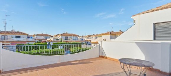 Casa de 3 dormitorios en Alicante, Spain No. 142870 59