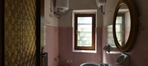 2 bedrooms Apartment in Carro, Italy No. 268182 17