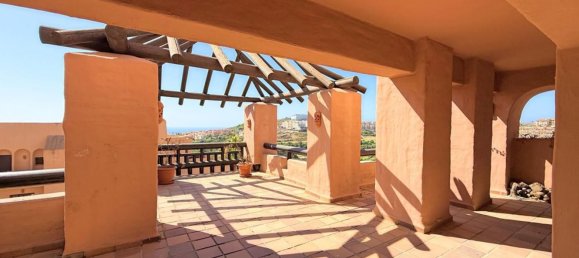 3 bedrooms Penthouse in San Luis de Sabinillas, Spain No. 166206 6