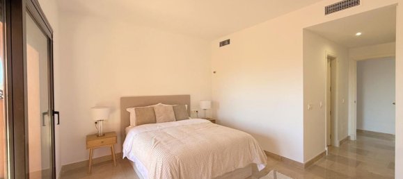 3 bedrooms Penthouse in San Luis de Sabinillas, Spain No. 166206 21