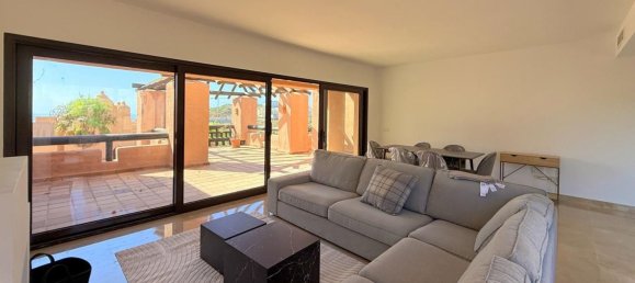 3 bedrooms Penthouse in San Luis de Sabinillas, Spain No. 166206 14