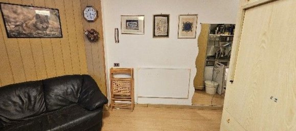 3 bedrooms Apartment in Micigliano, Italy No. 357316 4