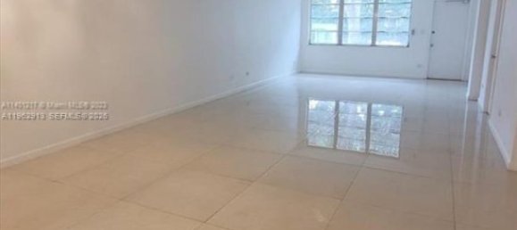 2 dormitorios propiedad comercial en alquiler en Miami, Miami-Dade, Florida, USA № 614313 21