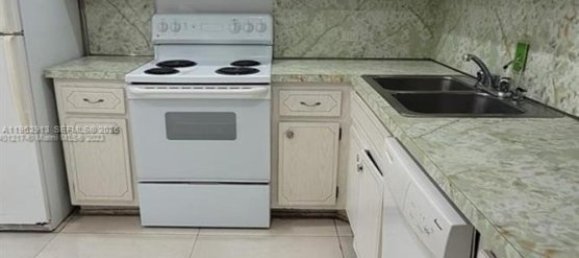 2 dormitorios propiedad comercial en alquiler en Miami, Miami-Dade, Florida, USA № 614313 7