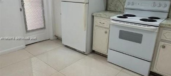 2 dormitorios propiedad comercial en alquiler en Miami, Miami-Dade, Florida, USA № 614313 8