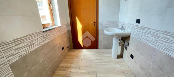 2 bedrooms Apartment in Villa Cortese, Italy No. 340374 15