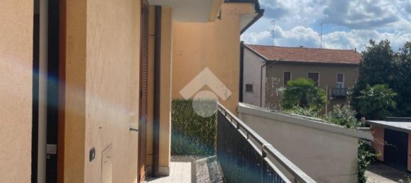 2 bedrooms Apartment in Villa Cortese, Italy No. 340374 18
