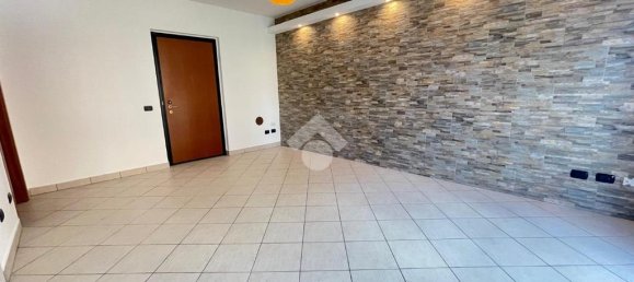 2 bedrooms Apartment in Villa Cortese, Italy No. 340374 4