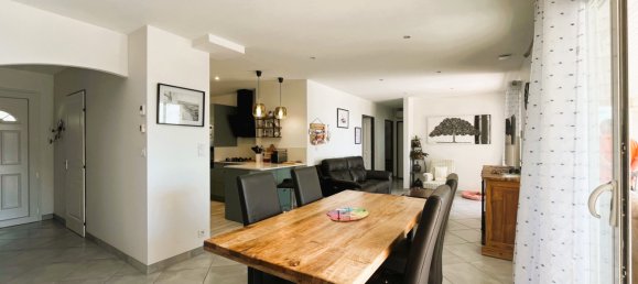 5 bedrooms Villa in Meschers-sur-Gironde, France No. 277298 6