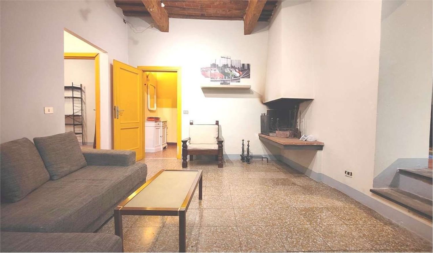 4 bedrooms Apartment in Lucca, Italy No. 373045