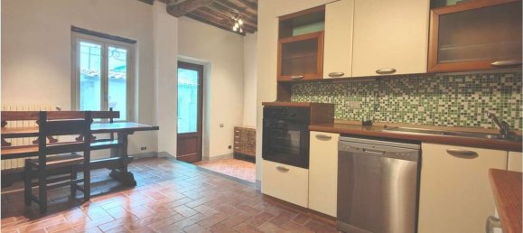 4 bedrooms Apartment in Lucca, Italy No. 373045 17