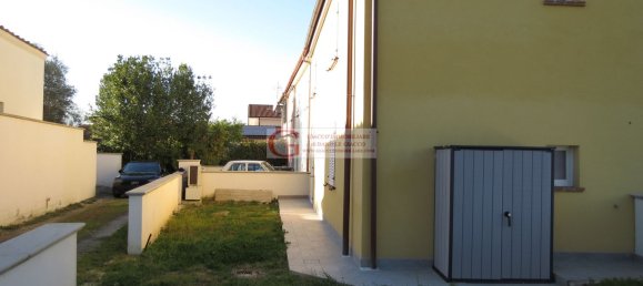 Casa de 4 habitaciónes en San Giuliano Terme, Italy No. 174337 2