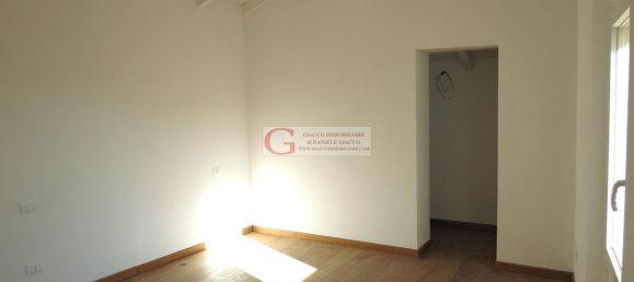 Casa de 4 habitaciónes en San Giuliano Terme, Italy No. 174337 9