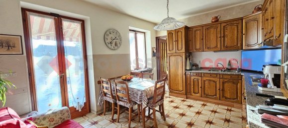 2 bedrooms Apartment in Pinerolo, Italy No. 95548 7