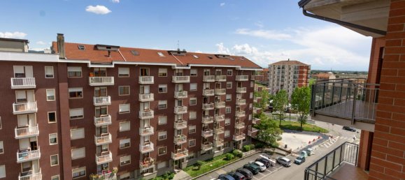 3 rooms Apartment in Grugliasco, Italy No. 25225 13