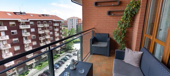 3 rooms Apartment in Grugliasco, Italy No. 25225 12