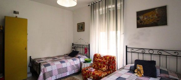 Квартира с 3 комнатами в Комо, Италия № 122933 10