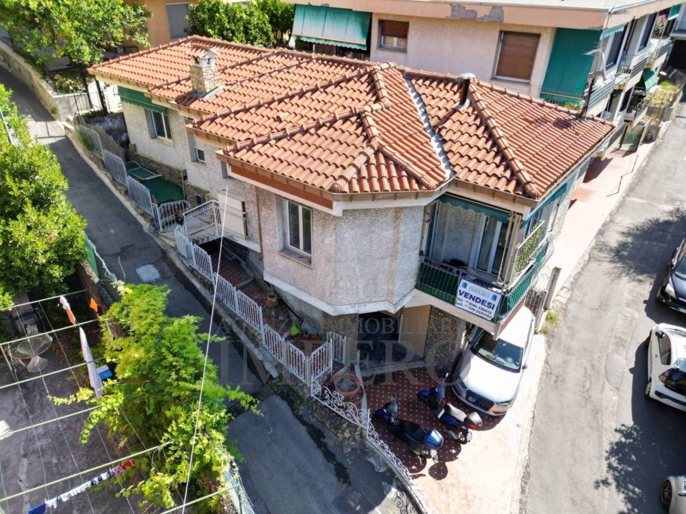 Villa T2 em Vallecrosia, Italy N.º 268348